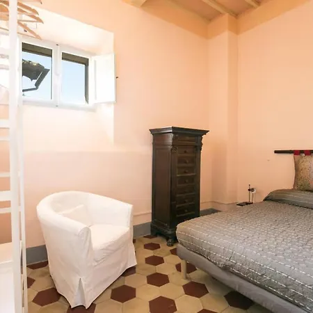 Attico Con Altana: Incanto E Relax Siena