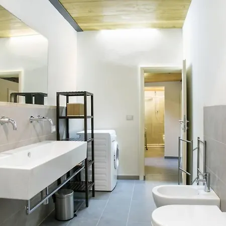 Apartment Attico Con Altana: Incanto E Relax